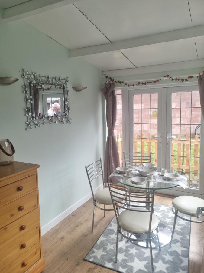 Nanny Bambi'S Highland Hoose Appartement Inverness Buitenkant foto
