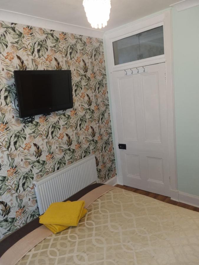 Nanny Bambi'S Highland Hoose Appartement Inverness Buitenkant foto