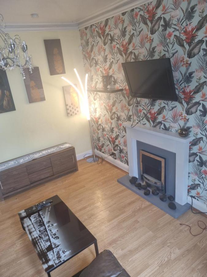 Nanny Bambi'S Highland Hoose Appartement Inverness Buitenkant foto
