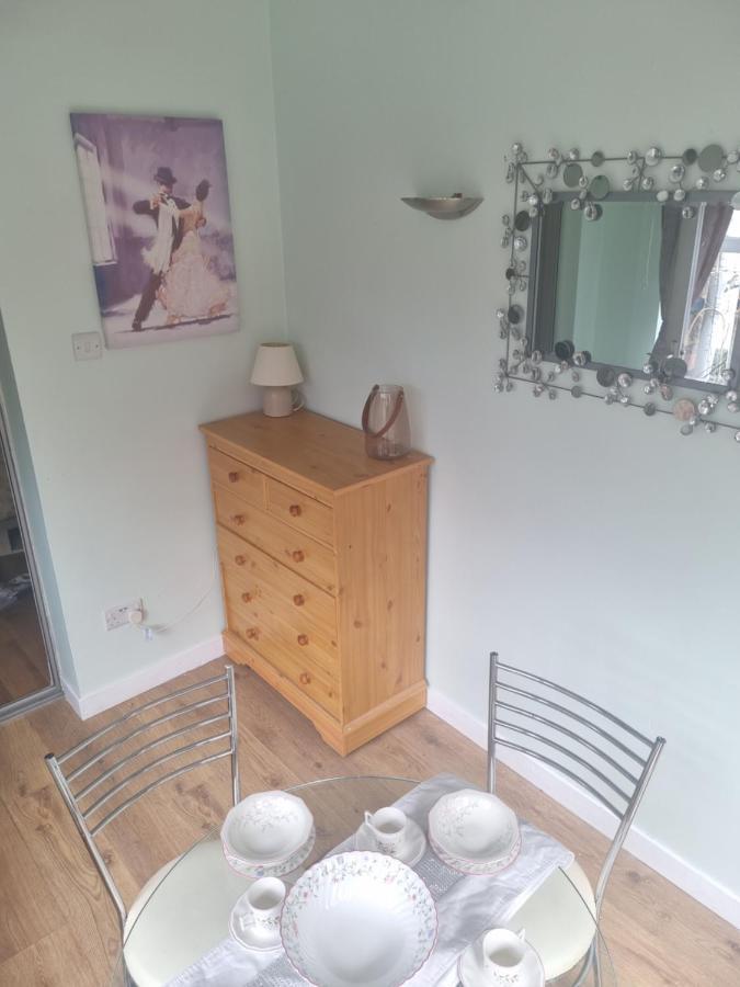 Nanny Bambi'S Highland Hoose Appartement Inverness Buitenkant foto