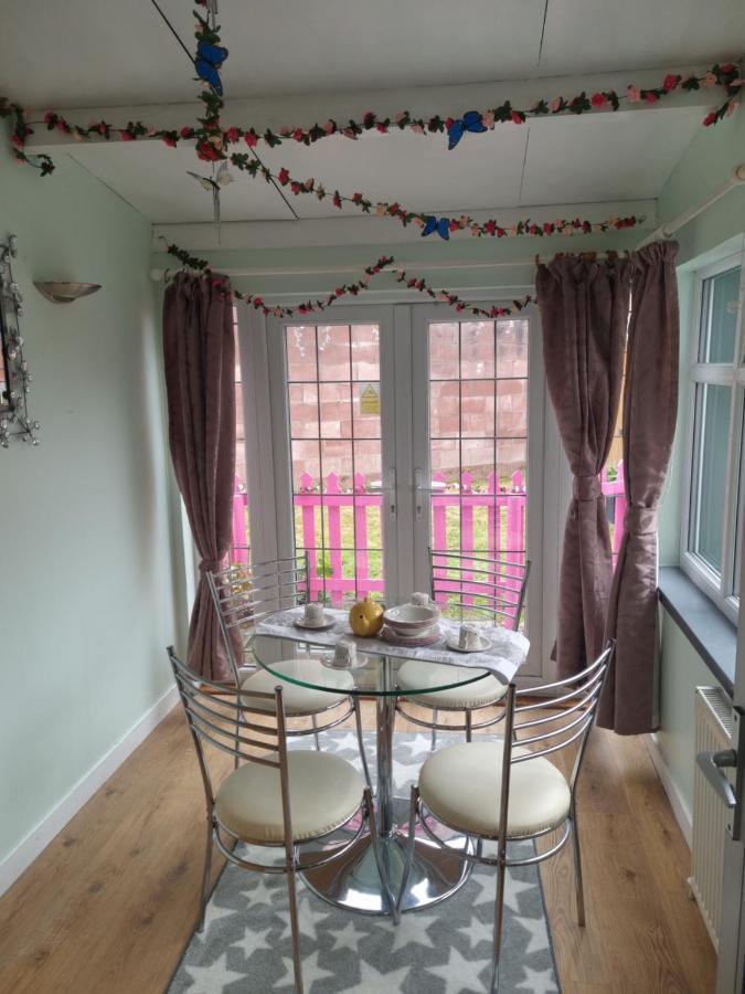 Nanny Bambi'S Highland Hoose Appartement Inverness Buitenkant foto