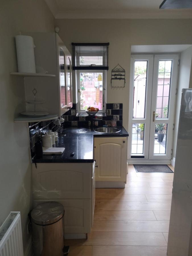 Nanny Bambi'S Highland Hoose Appartement Inverness Buitenkant foto