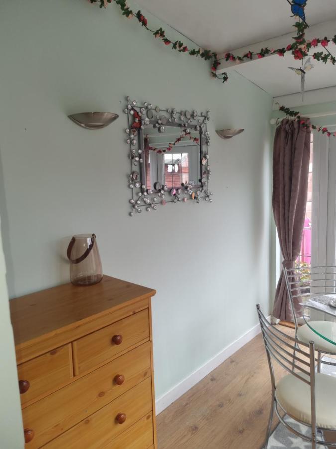 Nanny Bambi'S Highland Hoose Appartement Inverness Buitenkant foto
